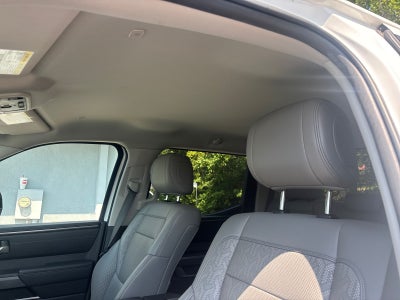 2022 Toyota Tundra 4WD SR5