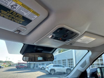 2022 Toyota Tundra 4WD SR5
