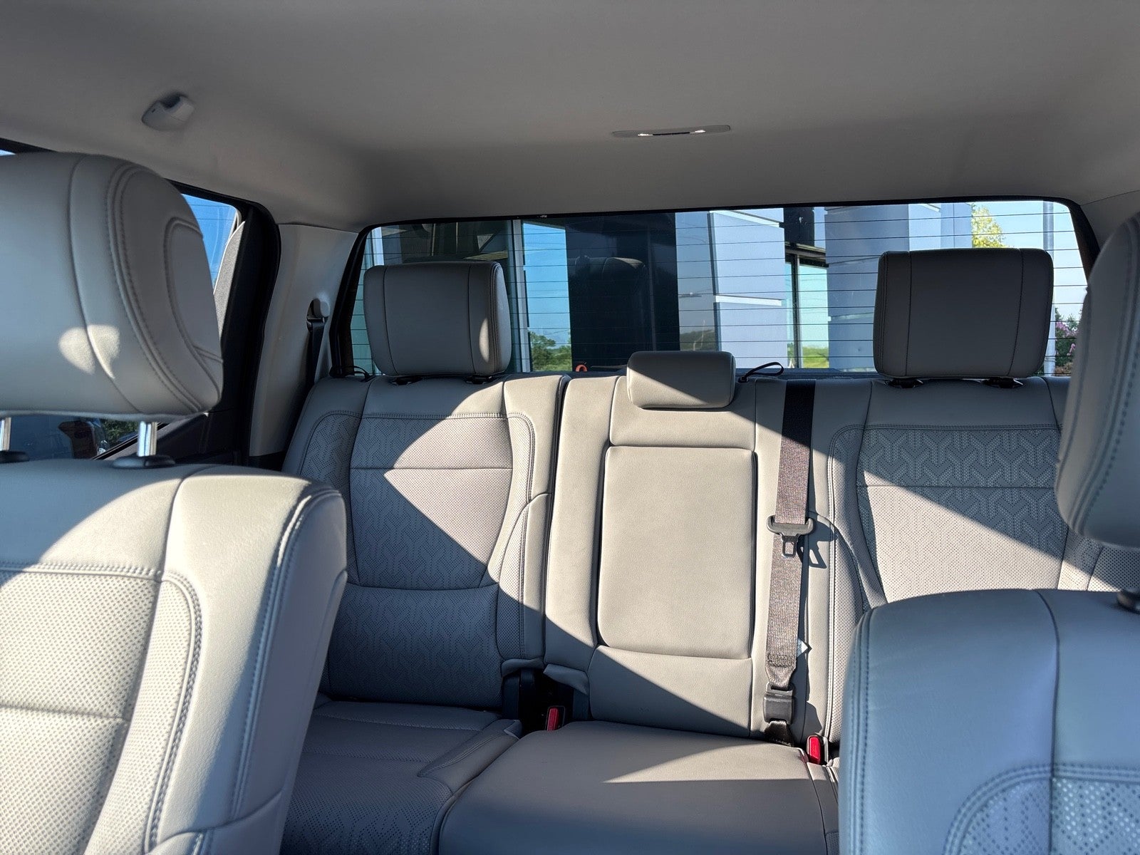 2022 Toyota Tundra 4WD SR5