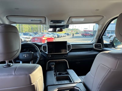 2022 Toyota Tundra 4WD SR5
