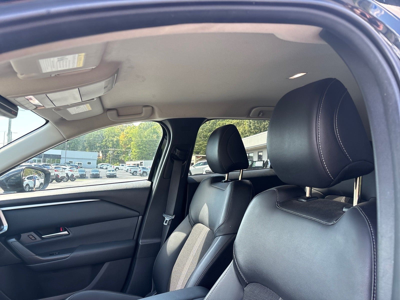 2025 Mazda Mazda CX-50 2.5 S Preferred Package