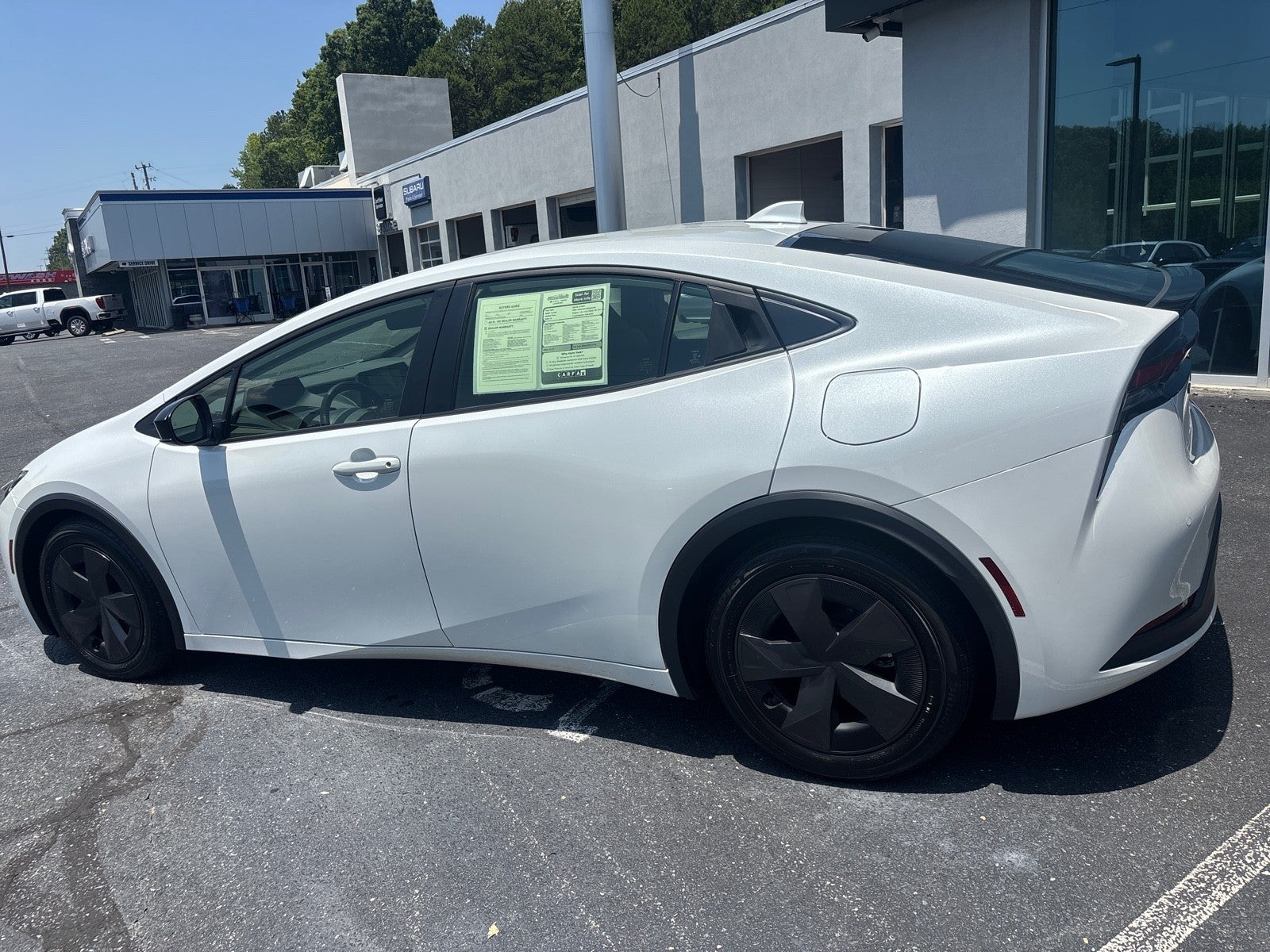 2025 Toyota Prius LE