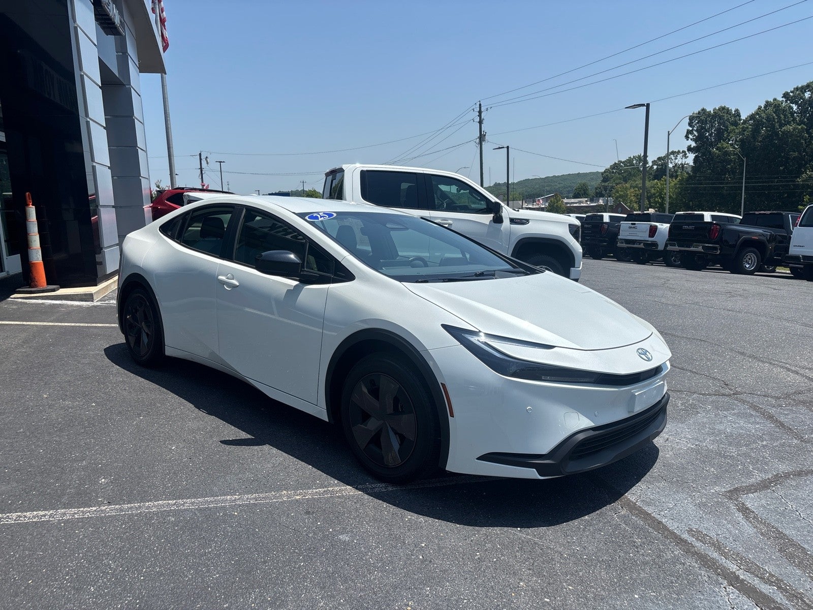 2025 Toyota Prius LE
