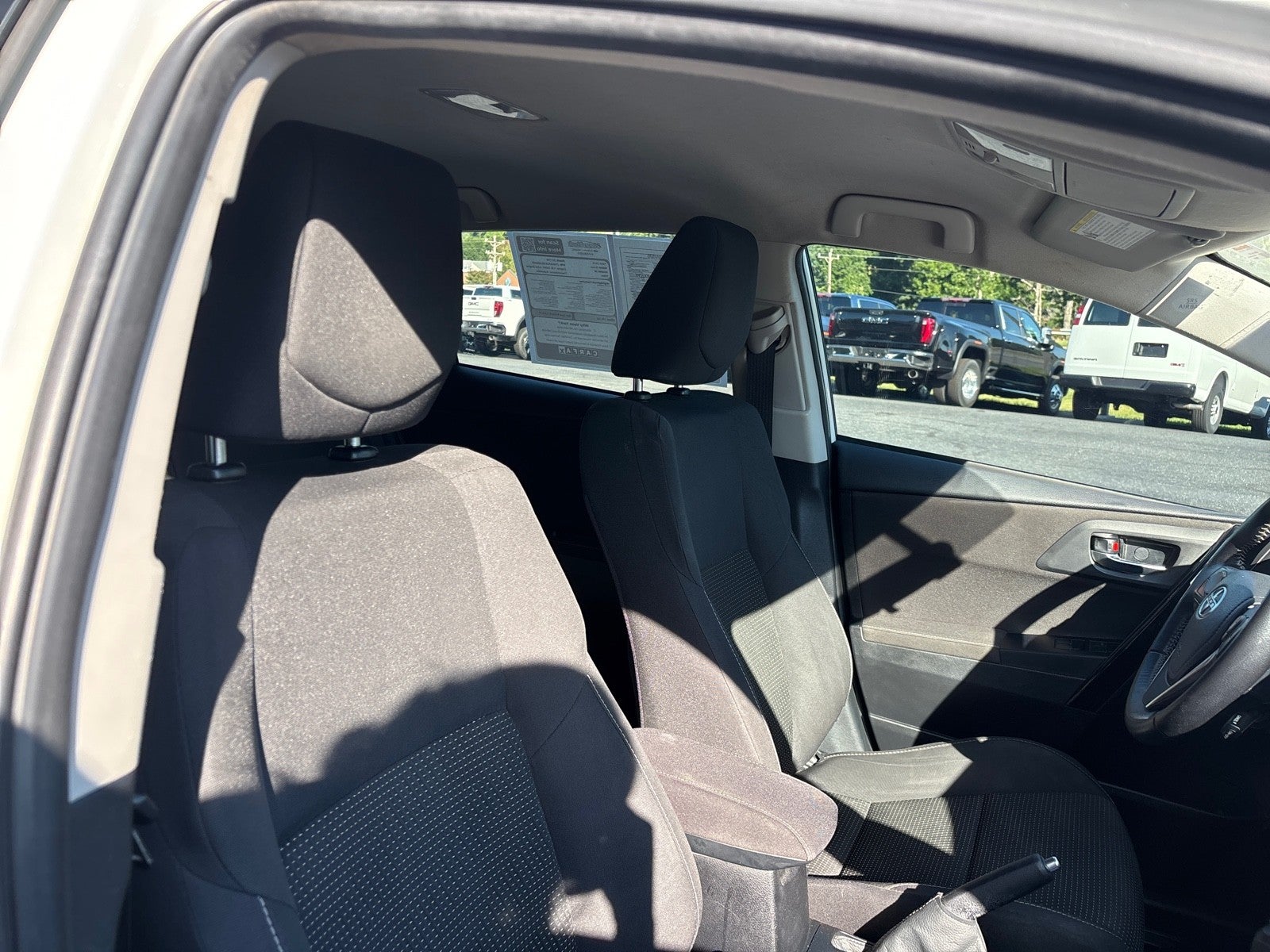 2016 Scion iM 5dr HB CVT (Natl)