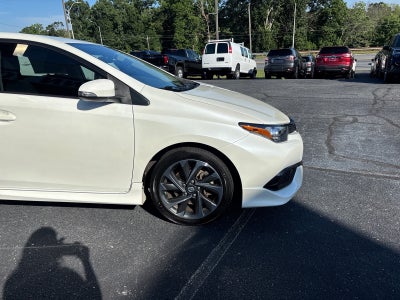 2016 Scion iM 5dr HB CVT (Natl)