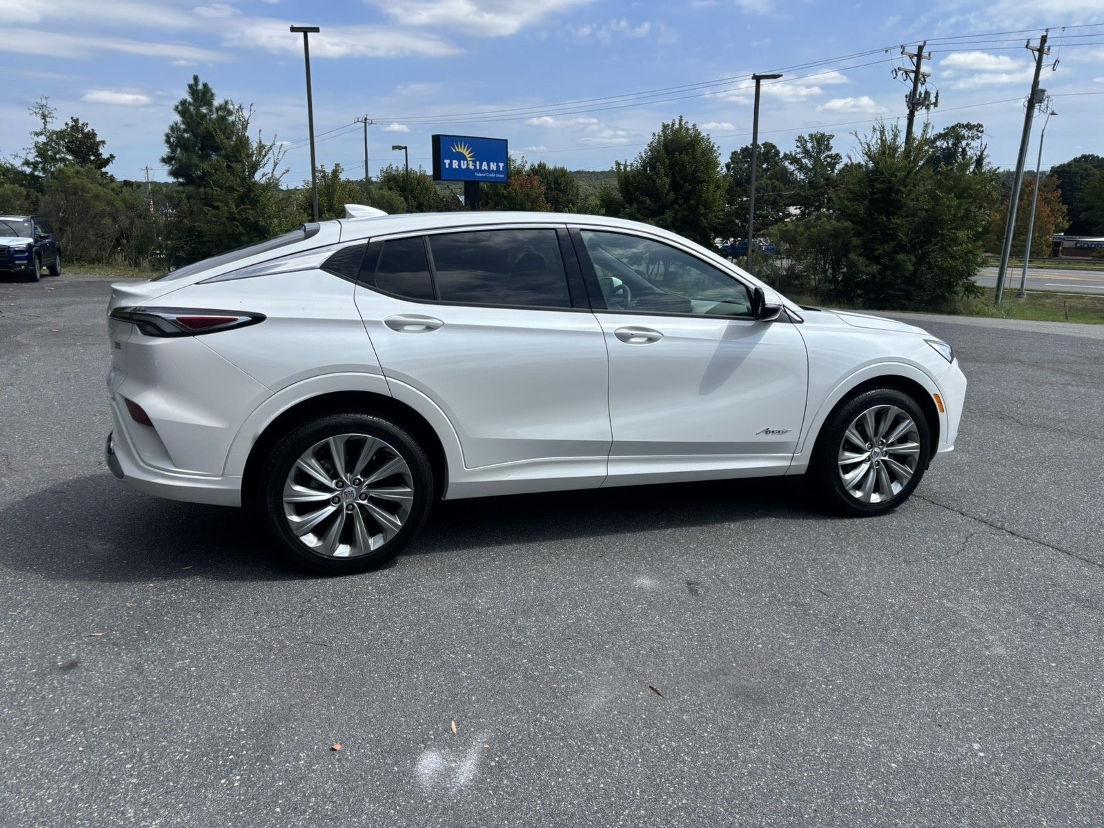 2025 Buick Envista Avenir