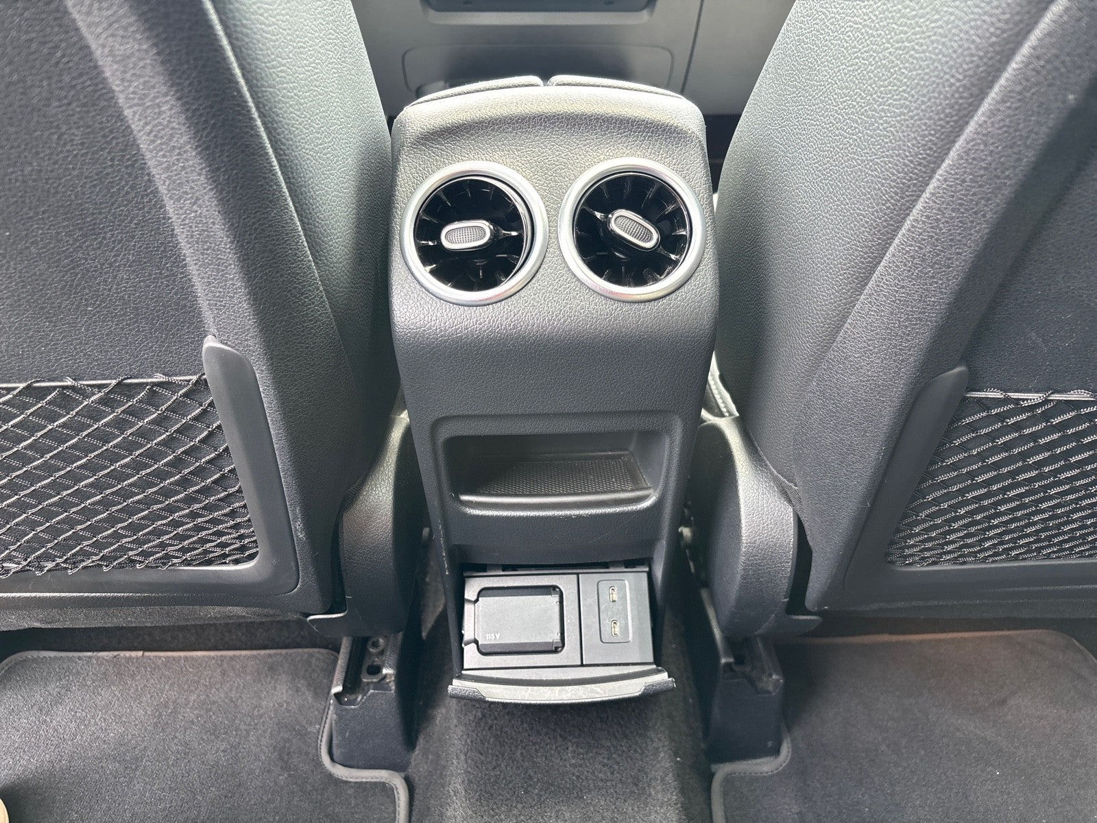 2021 Mercedes-Benz GLB GLB 250